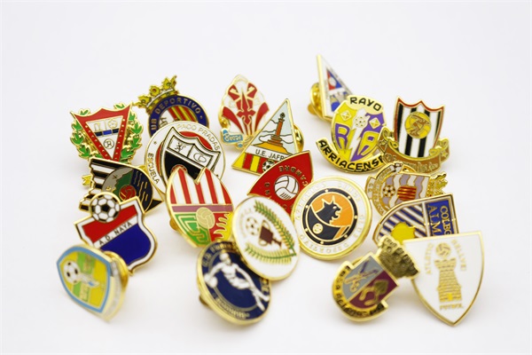 Create Unique Custom Pins with Our Expert Manufacturing Services